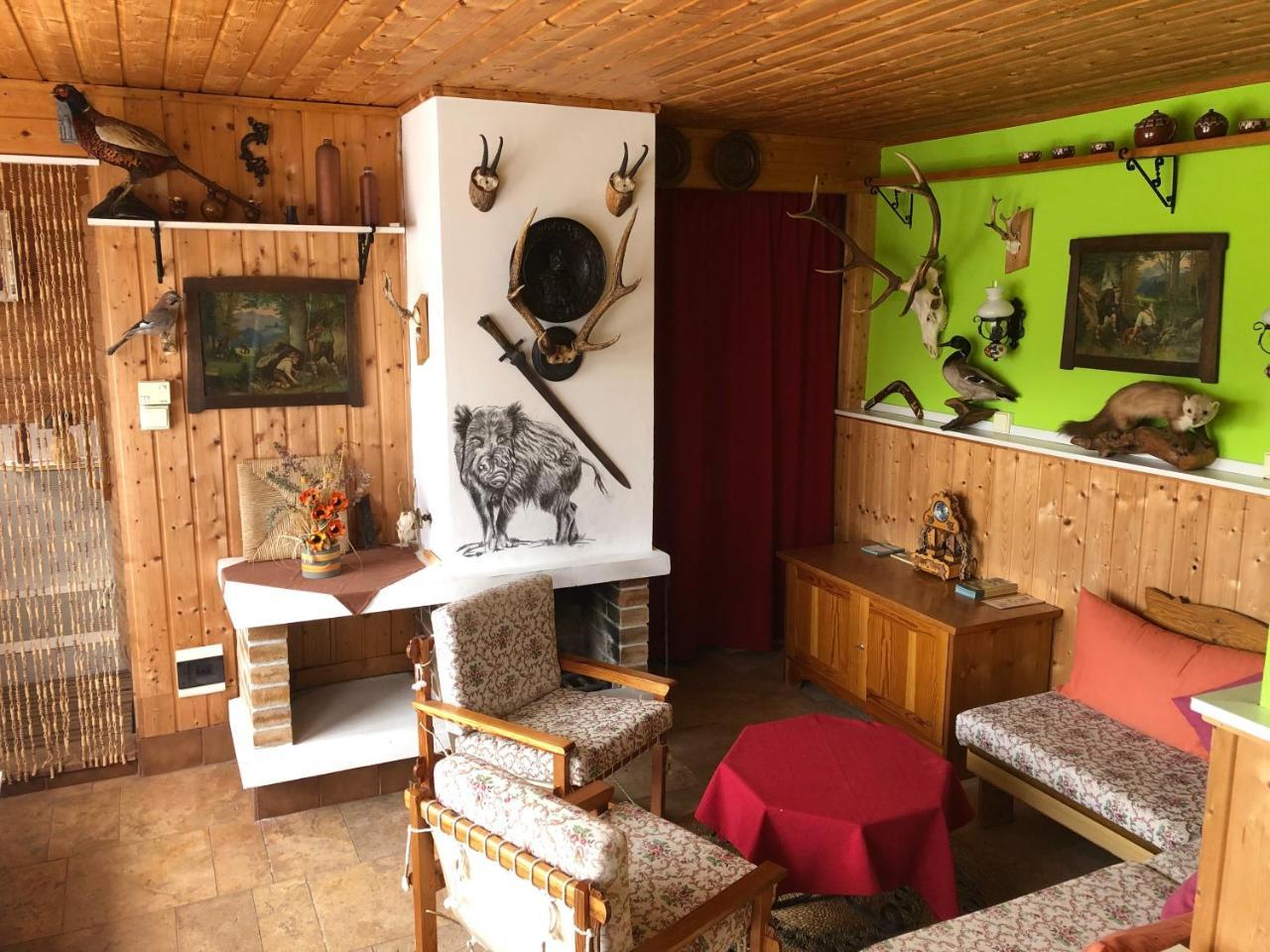 Chata Jezevec Hojsova Stráž Extérieur photo